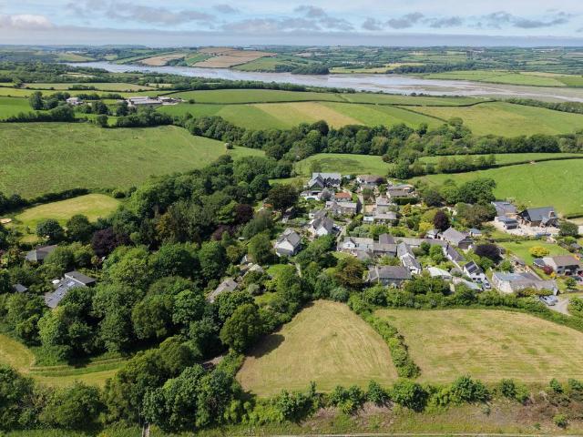 Land for sale in St. Breock, Bodellick