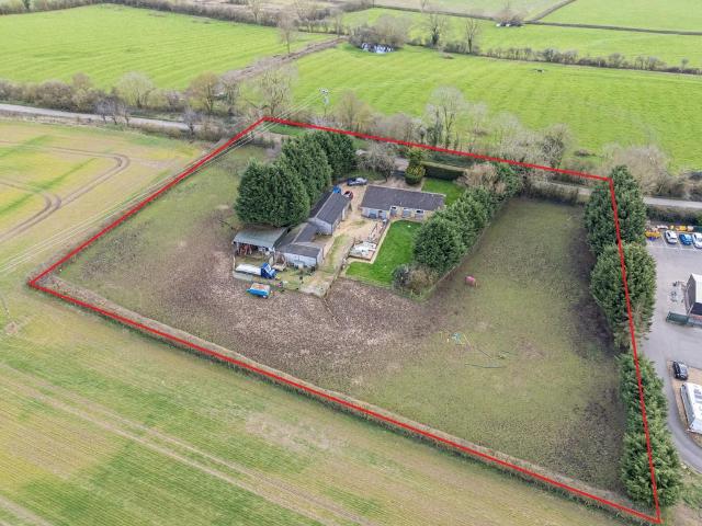Land for sale in Braybrooke