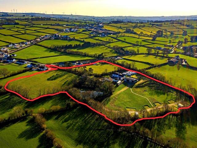Land for sale in Maesycrugiau, Llanllwni