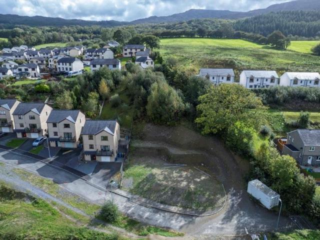 Land for sale in Dolgellau