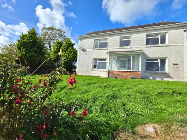 Land for sale in Mynyddcerrig