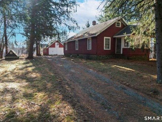House for sale in Prospect, Connecticut