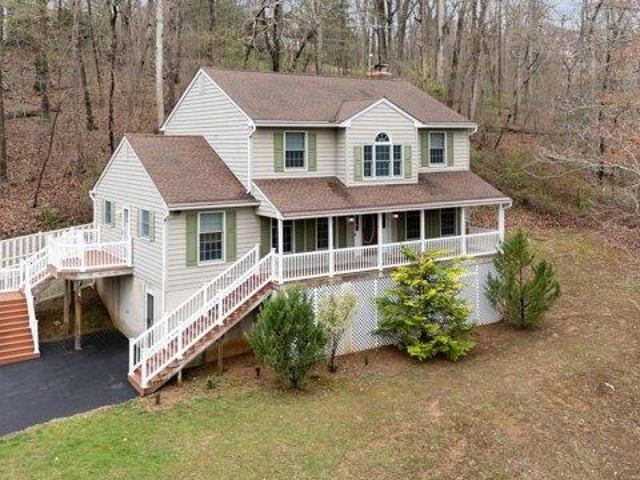 House for sale in Pylesville