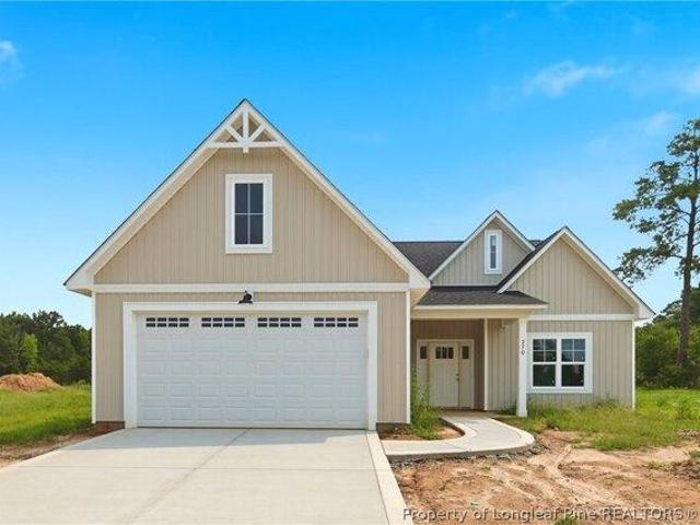 House for sale in Raeford, North Carolina