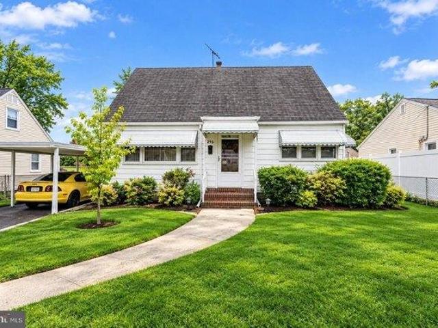 House for sale in Rahway, Union County