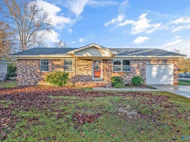House for sale in Etowah, Alabama