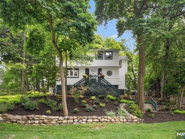 House for sale in Ramsey, New Jersey