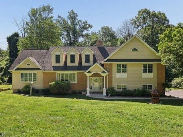 House for sale in Randolph, New Jersey