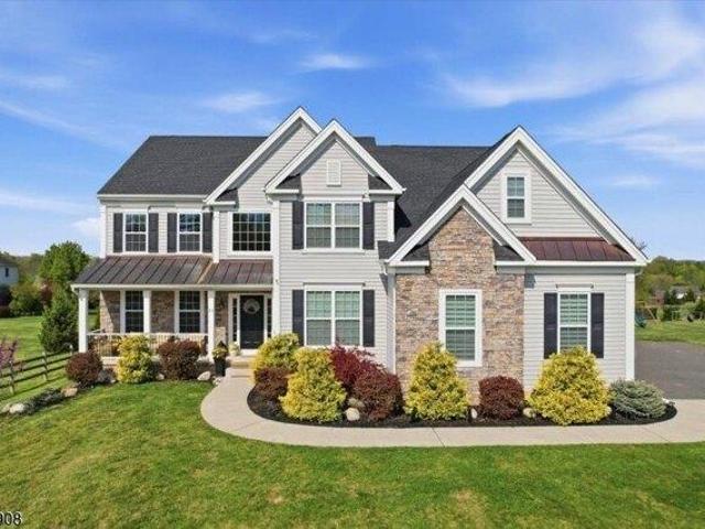 House for sale in Ringoes, New Jersey