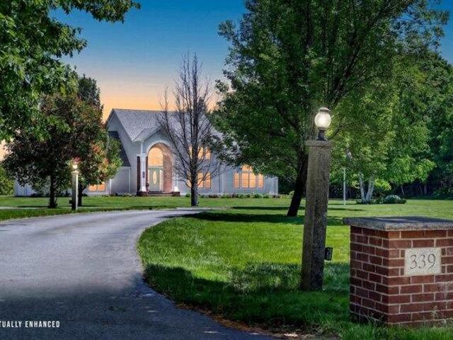 House for sale in Readfield, Maine