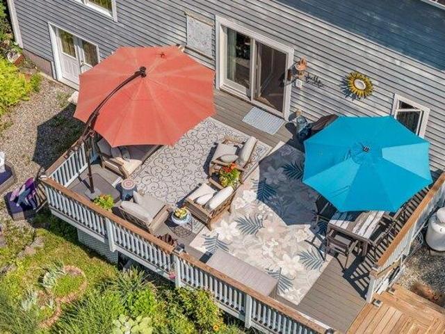 House for sale in Readfield, Maine
