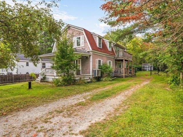 House for sale in Readfield, Maine