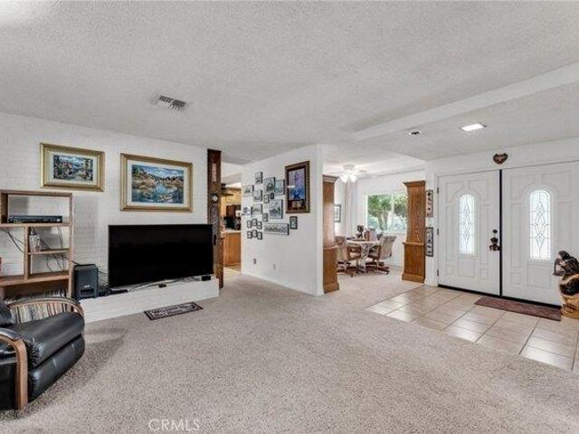 House for sale in Redlands