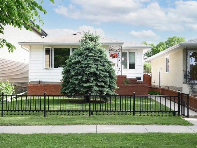 House for rent in Wedgewood, Alberta