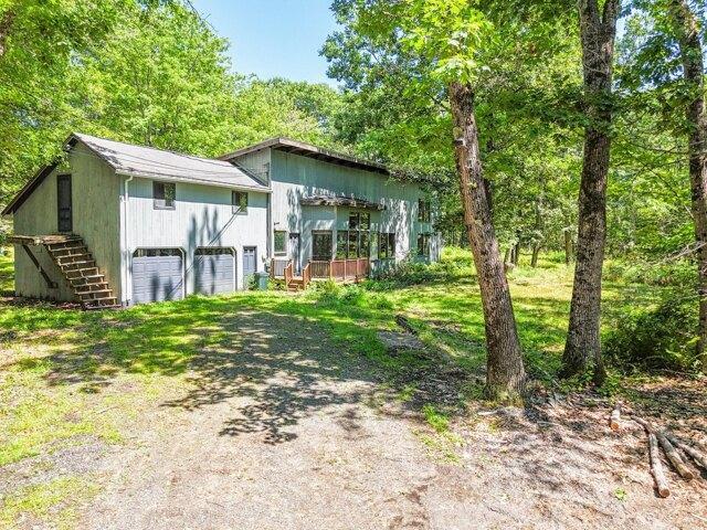 House for sale in Richmond, Maine