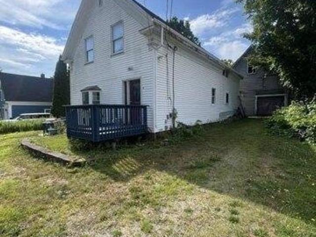 House for sale in Richmond, Sagadahoc County