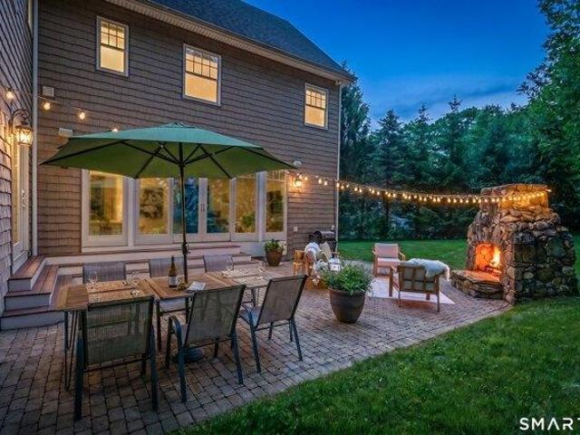 House for sale in Ridgefield, Western Connecticut Planning Region