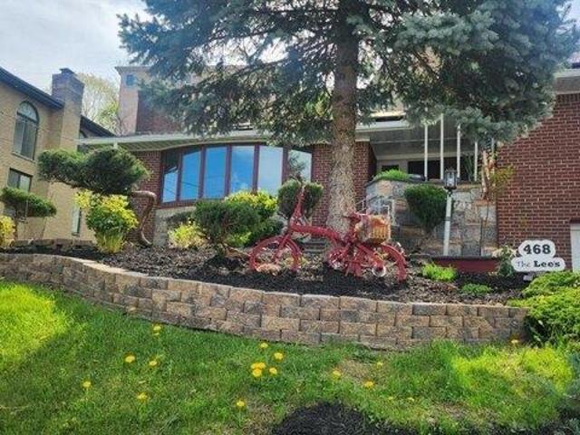 House for sale in Ridgefield, New Jersey
