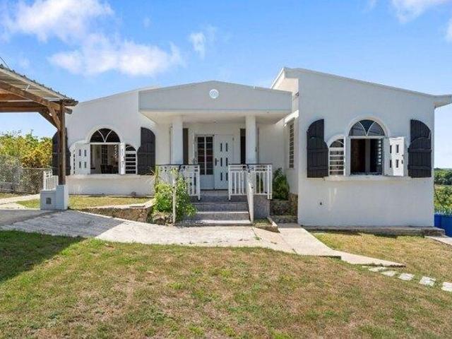 House for sale in Rincon