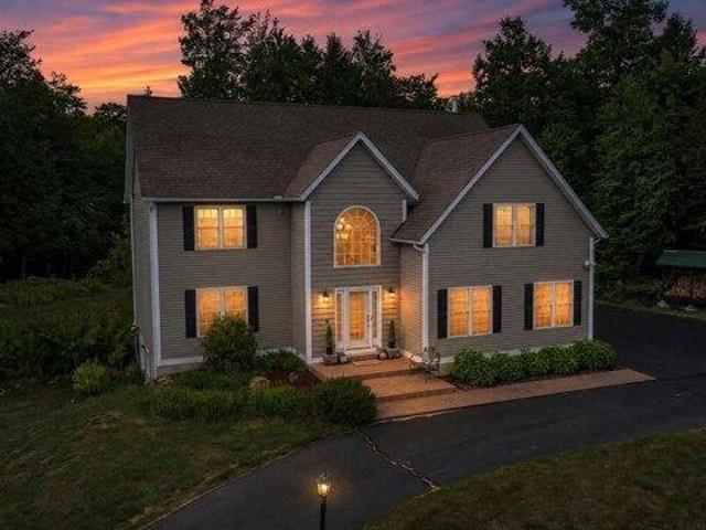 House for sale in Converseville, Rindge