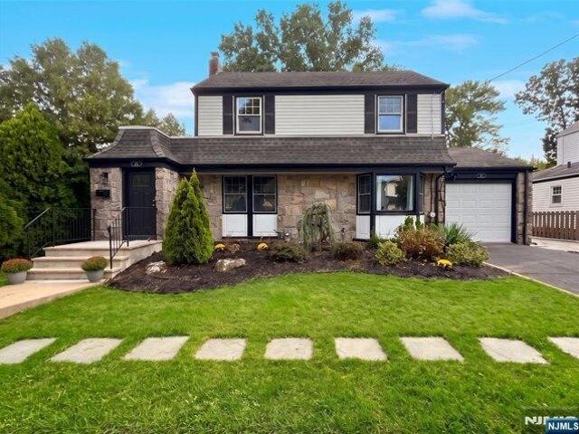 House for sale in Cherry Hill, River Edge