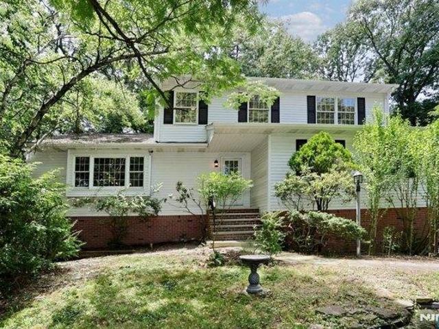 House for sale in Riverdale, New Jersey