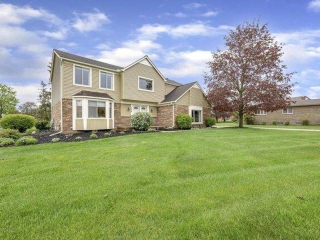 House for sale in Rochester Hills
