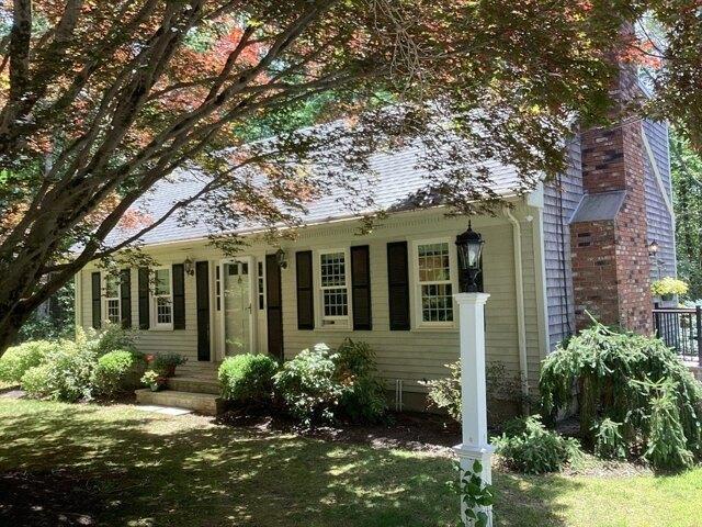 House for sale in Rochester, Massachusetts