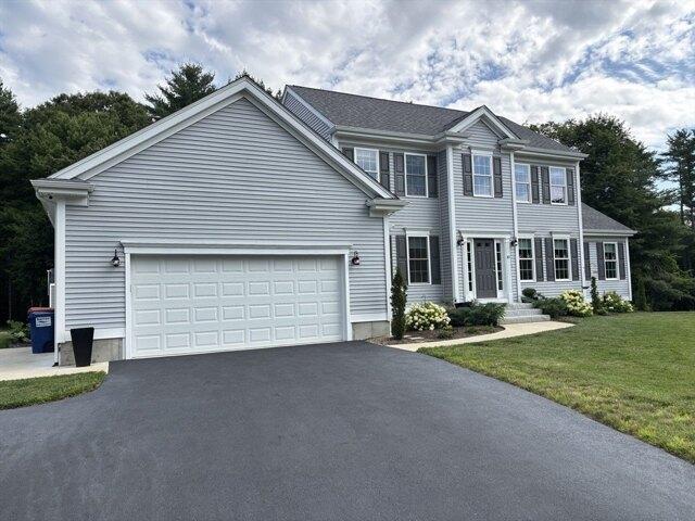 House for sale in Rochester, Massachusetts