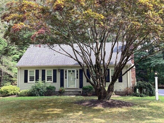 House for sale in Rochester, Massachusetts