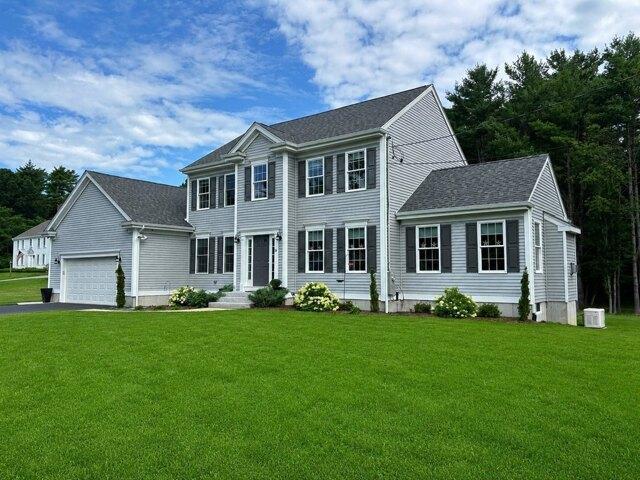 House for sale in Rochester, Massachusetts