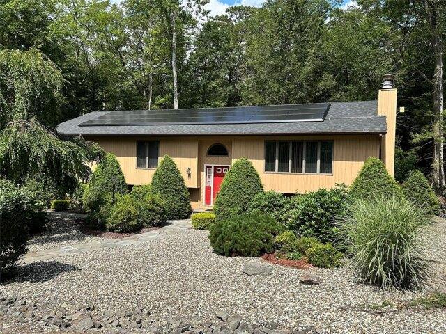 House for sale in Rock Hill, New York
