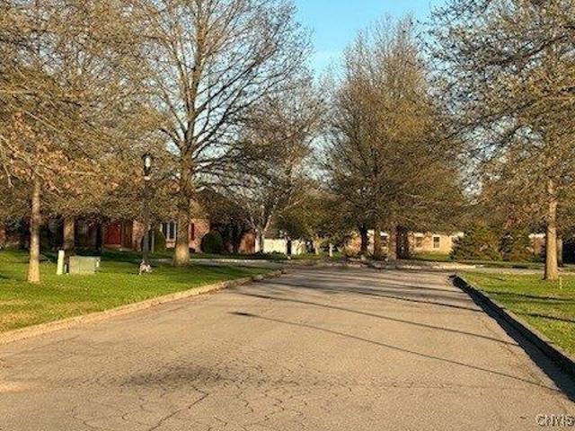 House for sale in Oneida, New York