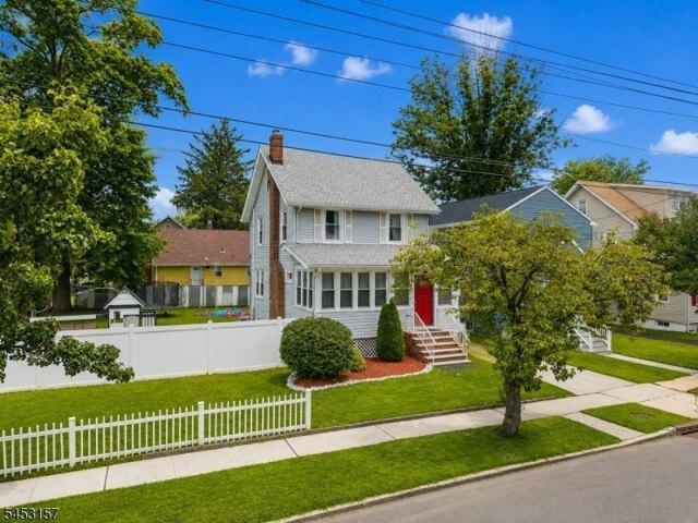 House for sale in Roselle, New Jersey