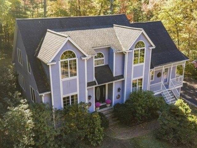 House for sale in Rowley, Essex County
