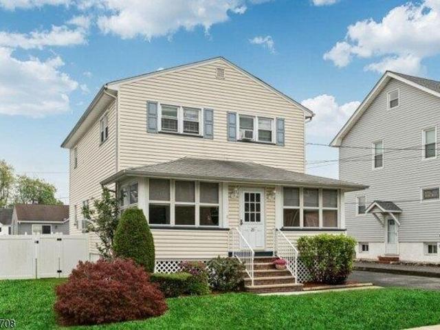 House for sale in Saddle Brook, New Jersey