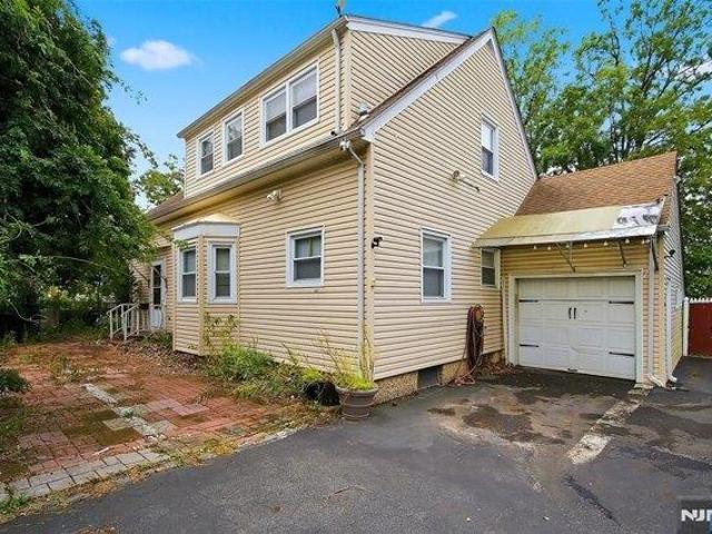 House for sale in Garfield, Bergen County