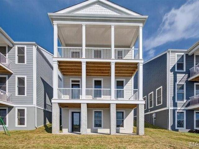 House for sale in Saint Charles, Missouri