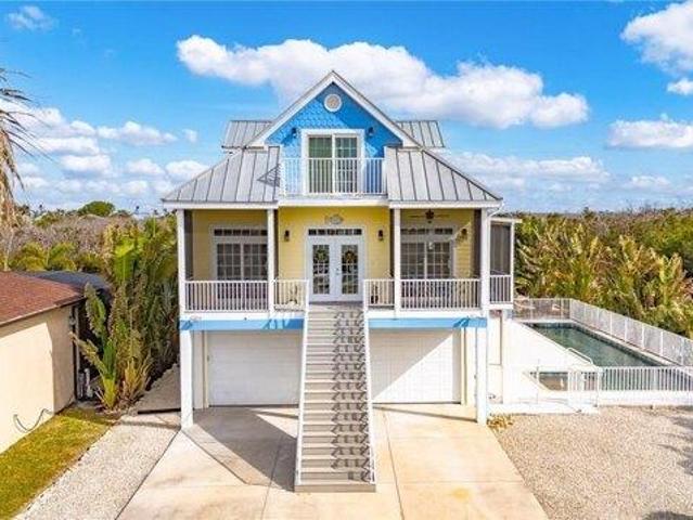 House for sale in Saint James City, Florida