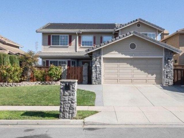 House for sale in Salinas, California