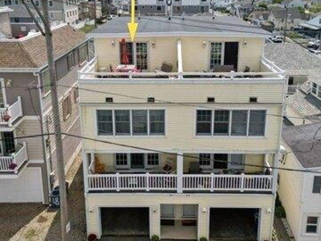 Condo for sale in Salisbury