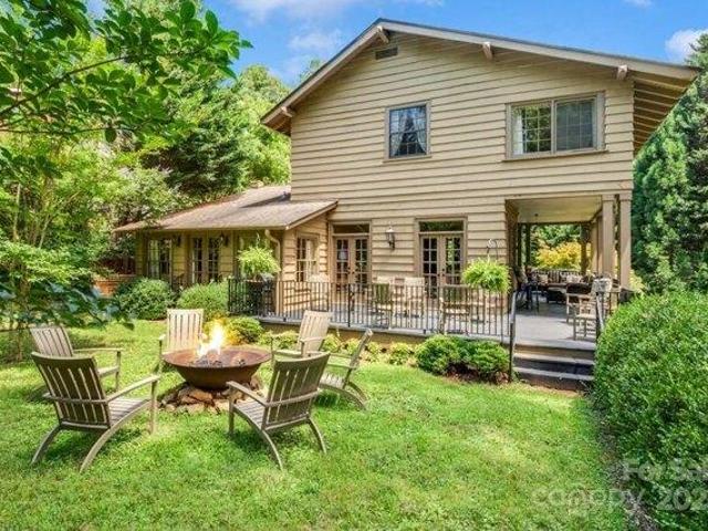 House for sale in Saluda, North Carolina