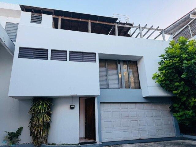 House for sale in San Juan