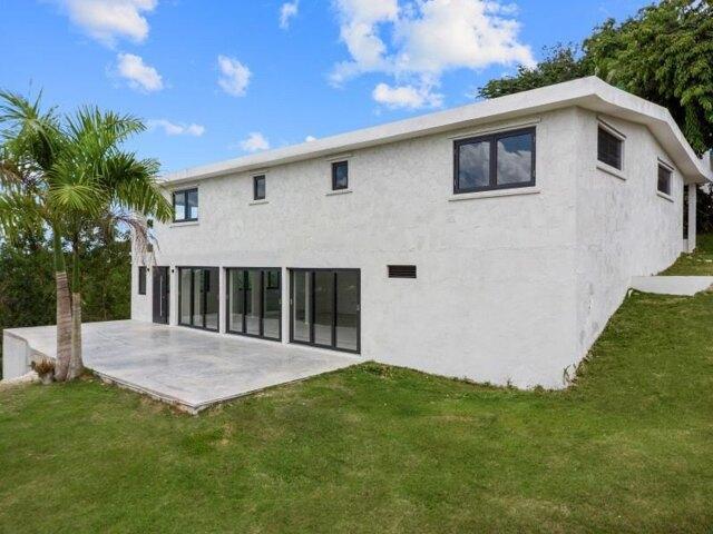 House for sale in San Juan