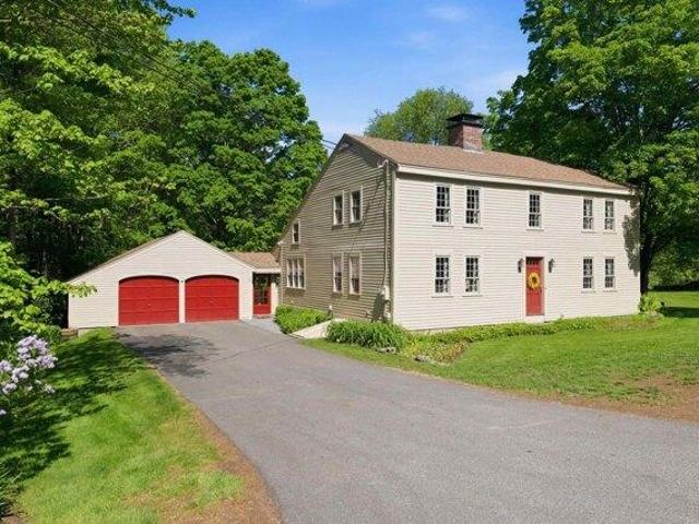 House for sale in New Hampshire