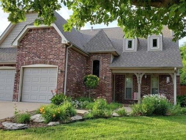 House for sale in Sand Springs, Oklahoma