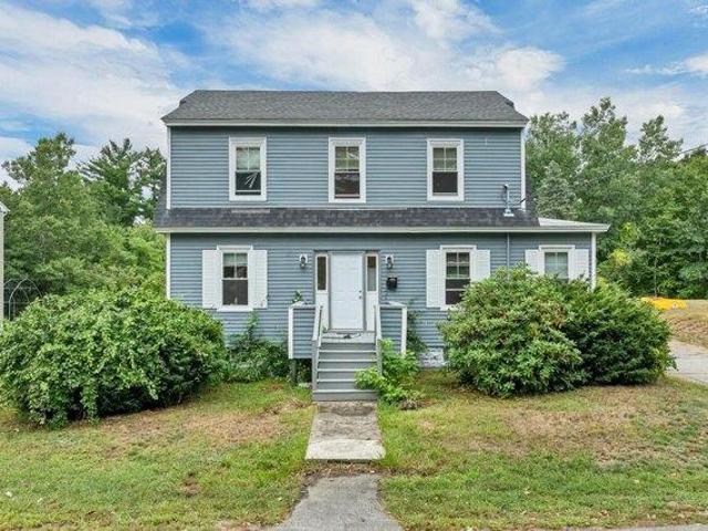 House for sale in Sanford, York County