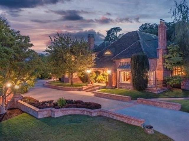 House for sale in Saratoga, California