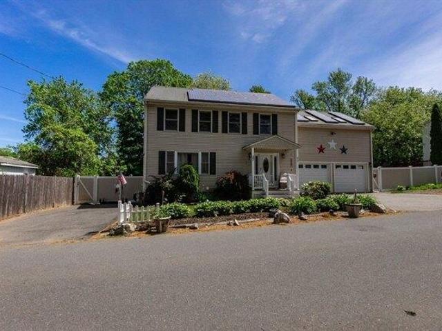 House for sale in Saugus, Massachusetts
