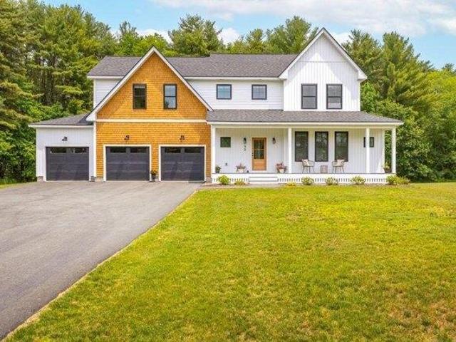 House for sale in Scarborough, Maine